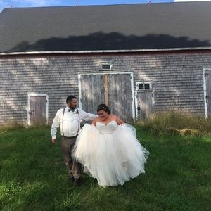 Meet your Posher, Rebecca